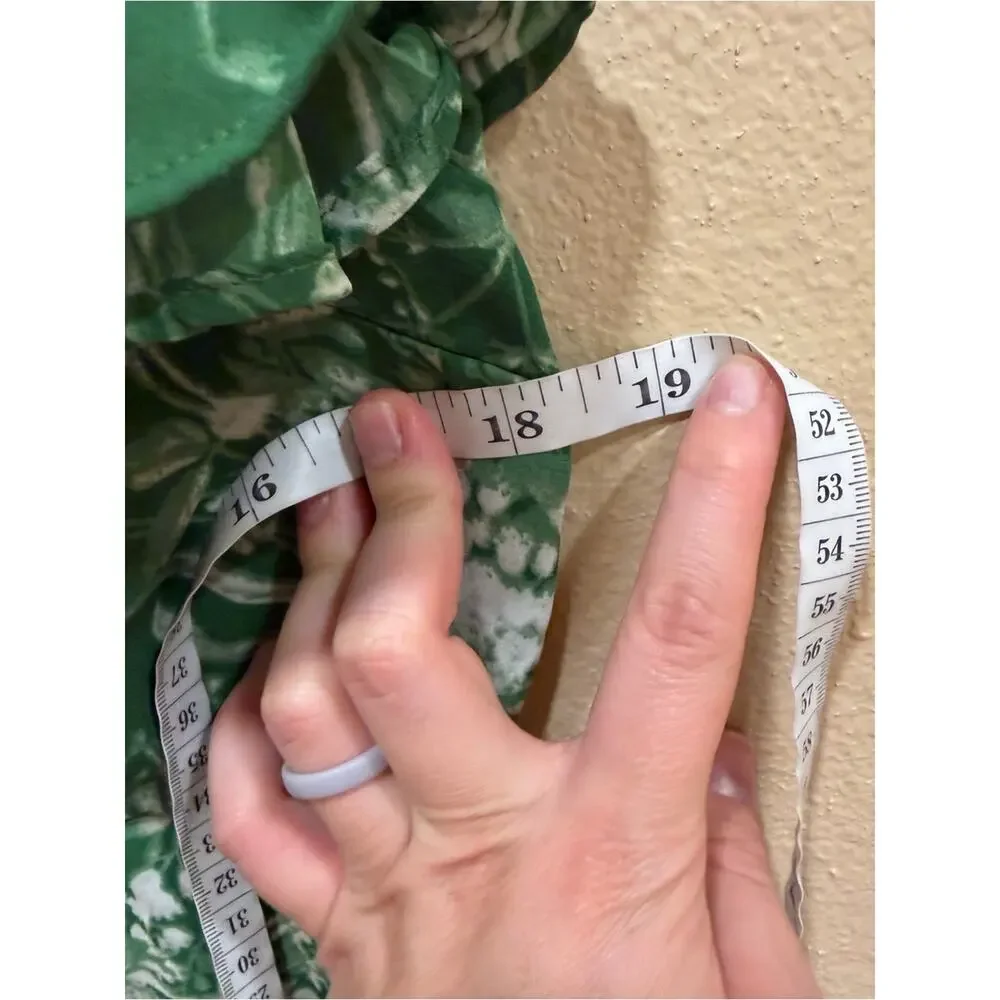 Abercrombie Green Floral V-Neck Tiered Maxi Dress Medium